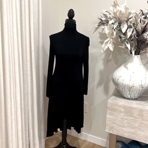 Long sleeve, shorter front longer back, turtleneck, soft fabric